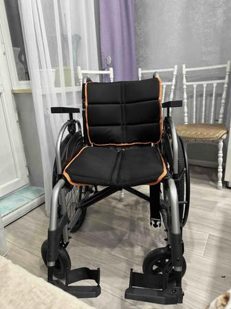 Инвалидная коляска