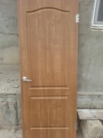 Есик сатылады, ручкасымен, оте жаксы куйде,