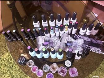 Набор маникюра (лаки, стерилизатор и т.д.)