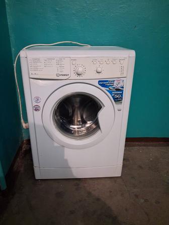 Продам стиральную машину