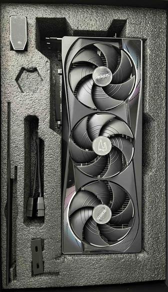 Gigabyte GeForce RTX 5070Ti Aorus Master