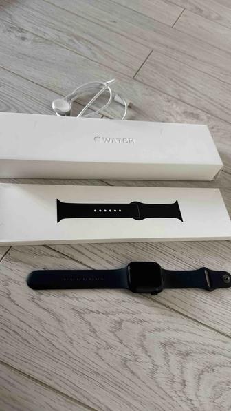 Apple Watch  8 черный