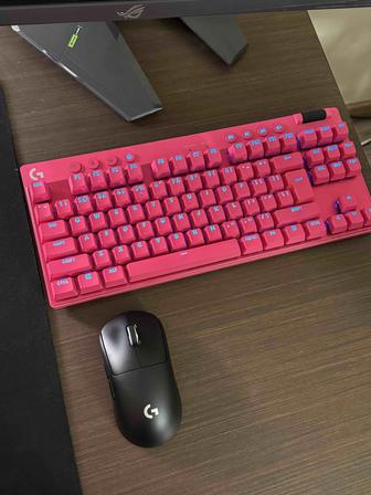 Клавиатура Logitech G PRO X TKL розовая