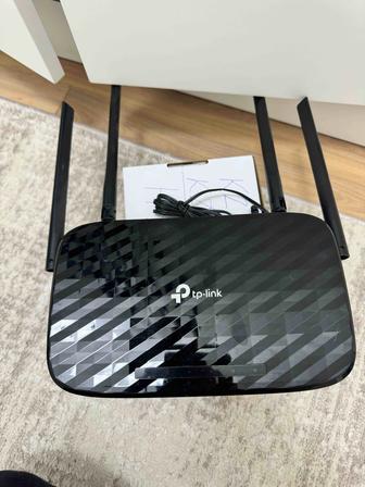 Продаю маршрутизатор . Хороший