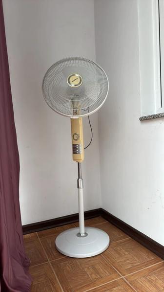 Напольный вентилятор