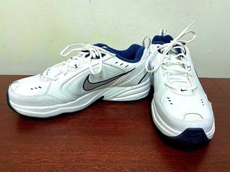Кроссовки оригинал Nike Monarch