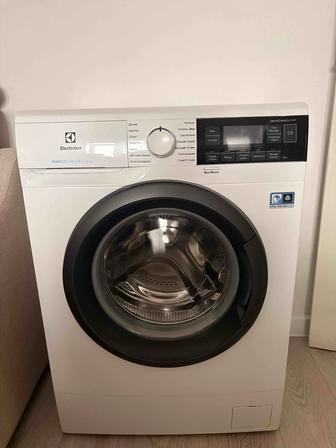 Продам стиральную машину