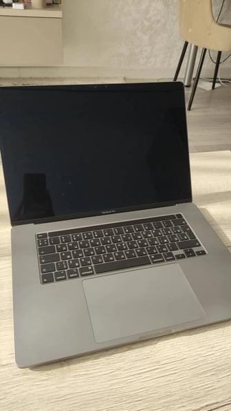 Apple MacBook Pro 16