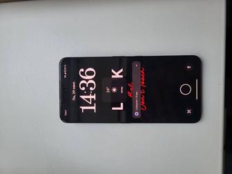 Продаю 2 телефона Nothing phone и Poco