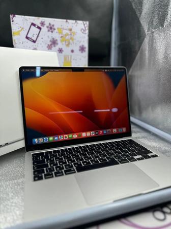 Macbook Air M2 2022 8/512GB (7цикл)