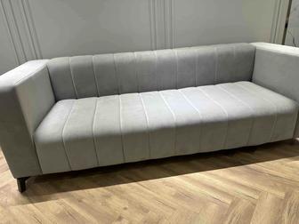 Продам диван с креслом в дизайнерском исполнении