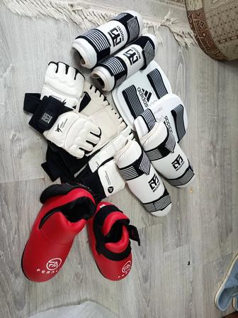 Защита на руки ноги