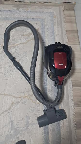 Продам пылесос лджи