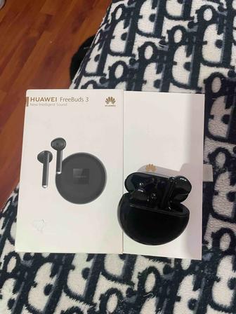 Беспроводные наушники HUAWEI FreeBuds3
