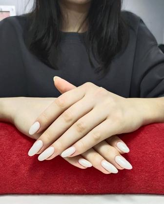 Маникюр и педикюр