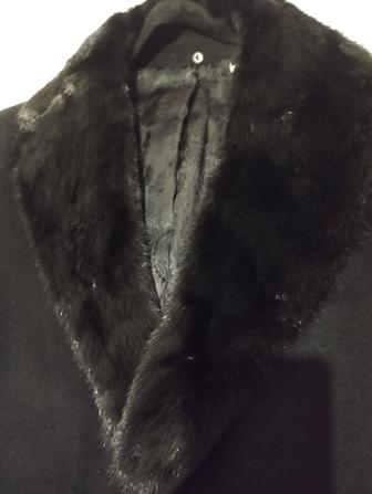 Продам пальто