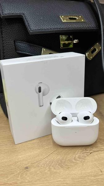 AirPods 3