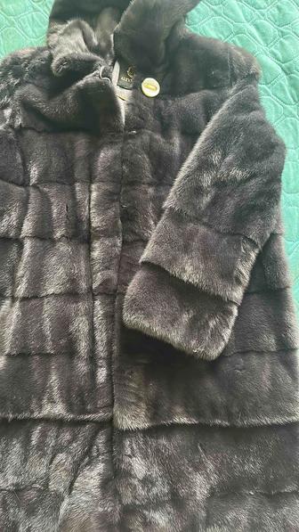 Продаю шубу