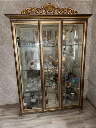 Продам гостиную Версаль в отличном состоянии.