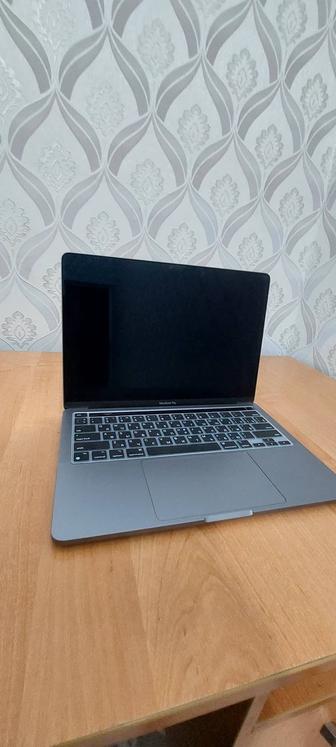 Apple macbook 13 Pro