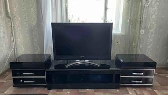 Продам телевизор и ТВ-тумбу в комплекте