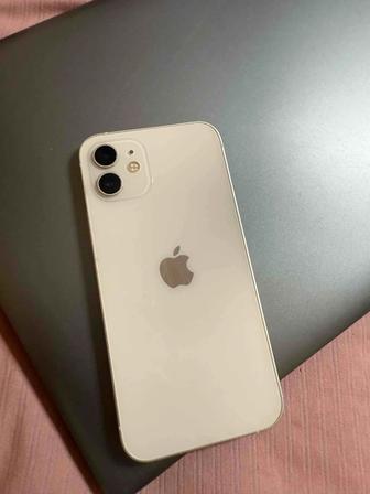 Продам iPhone 12 64гб, ноутбук oyan