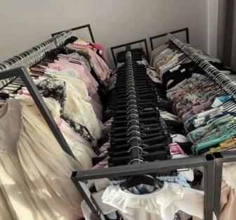 Продам стойки и вешалки для магазина