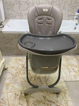 Стульчик для кормления-шезлонг