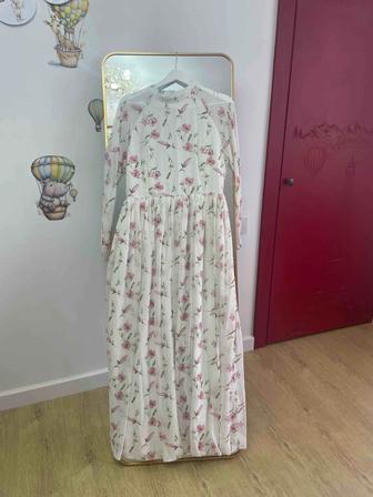 Продам длинное нежное платье