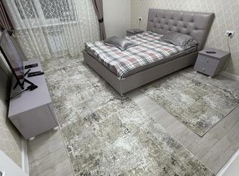 Продам кровать, комод, 2 тумбы
