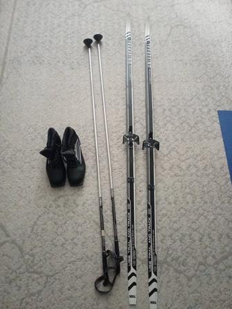 Лыжи с ботинками