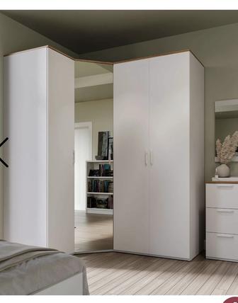 Шкаф угловой с зеркалом и 2 одностворчатый Altea