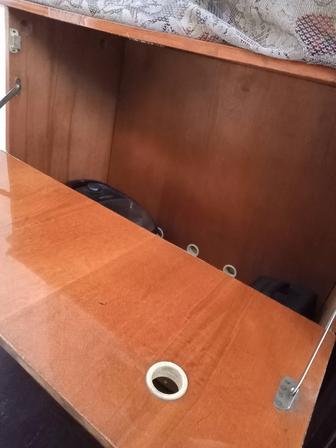 Срочно Тумба деревянная, продам.