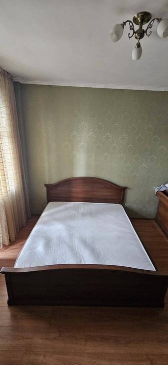 Матрас для двуспальной кровати
