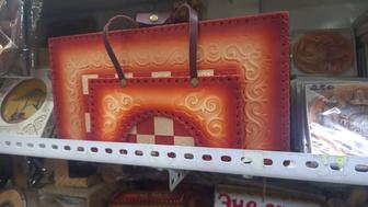 Шахматы нарды два в одном.