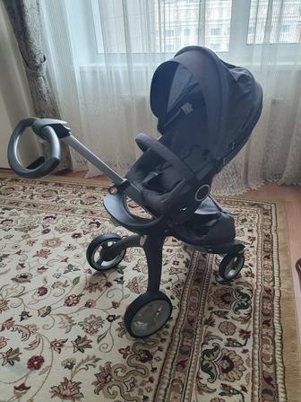 Коляска детская STOKKE
