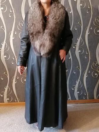 Пальто плащ с воротником размер 50/52