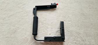 Крепление фотовспышки