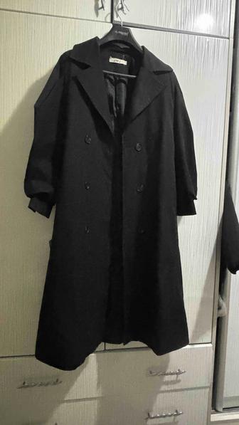 Женский плащ