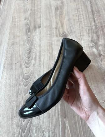 Кожаные туфли