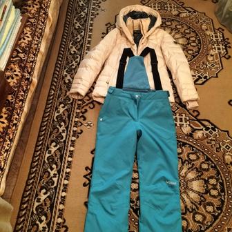Продам женский лыжный костюм