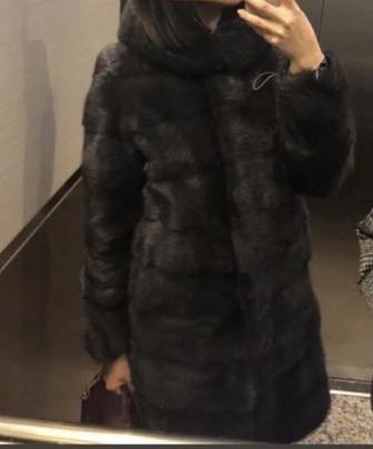 Продам норковую шубу