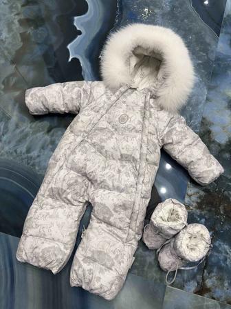 Продам детский комбинезон