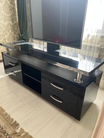 Подставка для телевизора