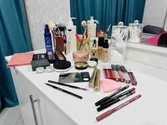 Визажистке қажетті заттар салон для красоты