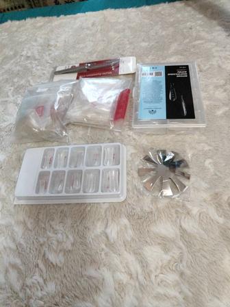 Продам материалы для маникюра. Фольга.паутинка.наклейки.