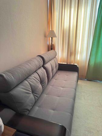 Диван раздвижной. С ящиками