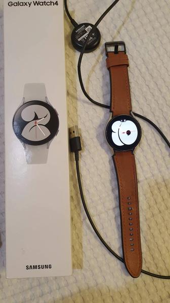 Часы Samsung galaxy watch 4