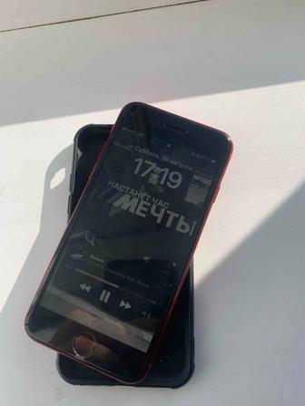 Продам или обмен IPhone SE 2,IPhone Xr