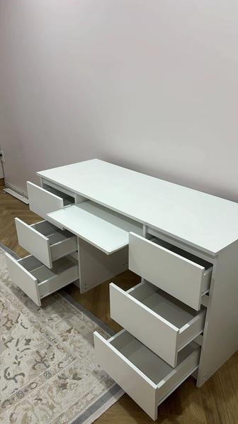 Стол письменный